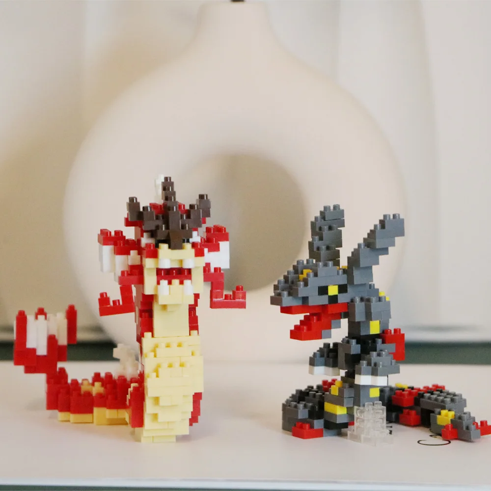 Model Kit Rayquaza - Pokemon Mikro Yapı Taşları Kırmızı Gyarados