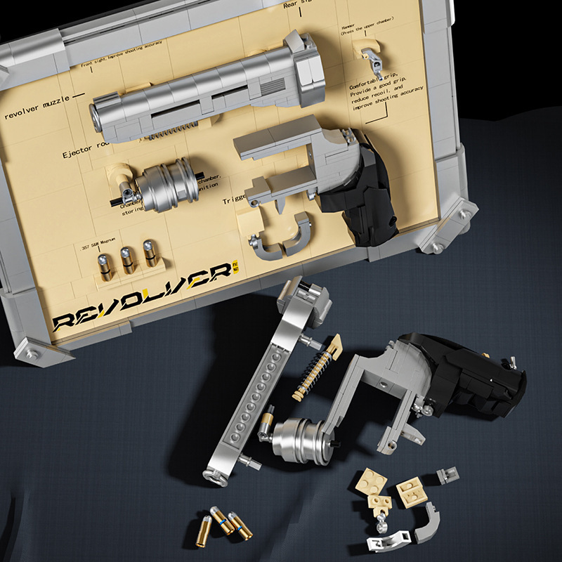 Model Kit Revolver - 559 Parça Revolver Model Kiti, Ev