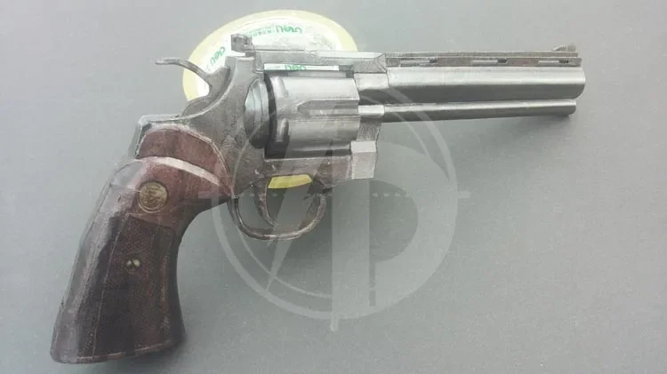 1:1 Ölçekli Revolver Python Ta - Model Kit Revolver incelemesi ve fiyatı