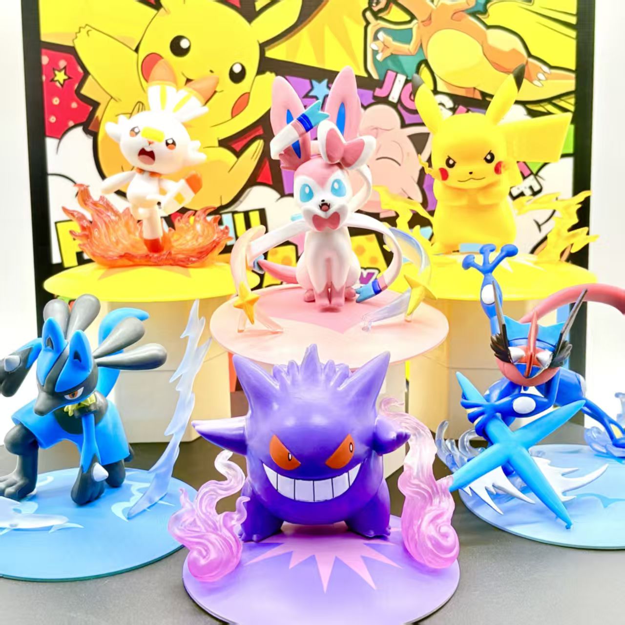 Pikachu, Eevee ve Poké Topu İç - Model Kit Eevee incelemesi ve fiyatı